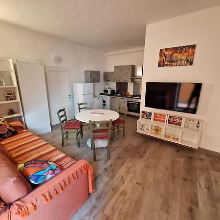 Casa Elisa Due Passi Dalla Torre Pendente Pisa Eksteriør bilde