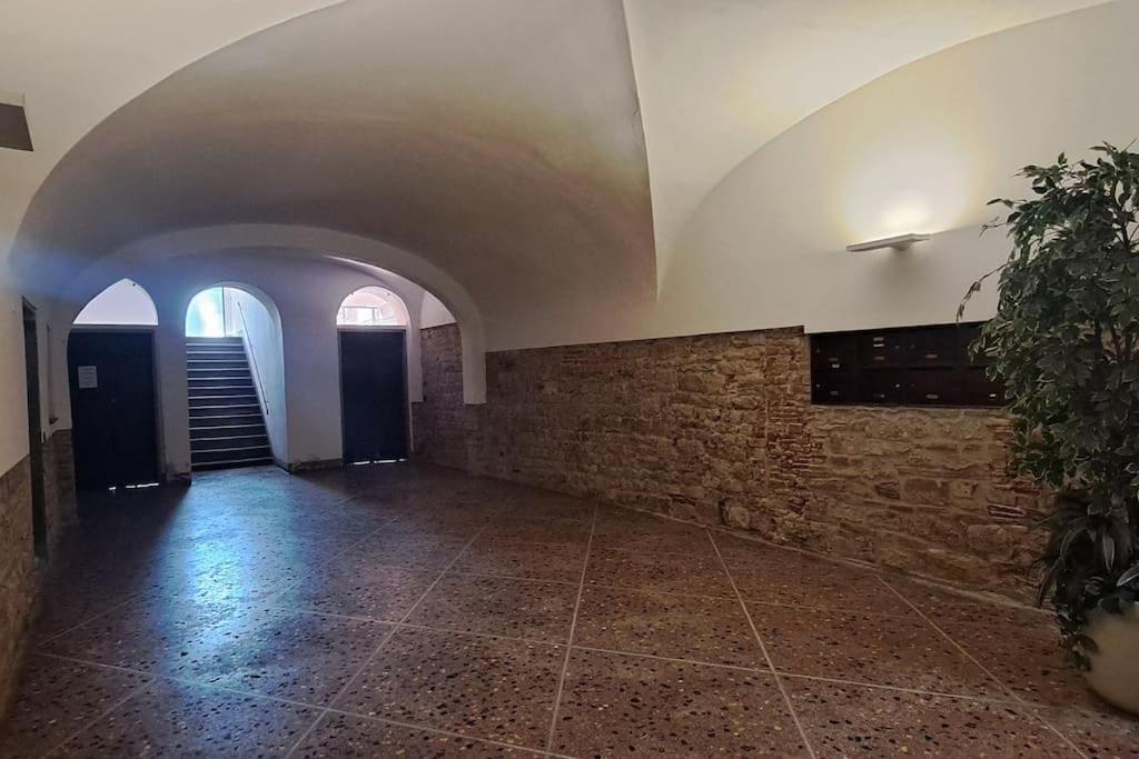 Casa Elisa Due Passi Dalla Torre Pendente Pisa Eksteriør bilde