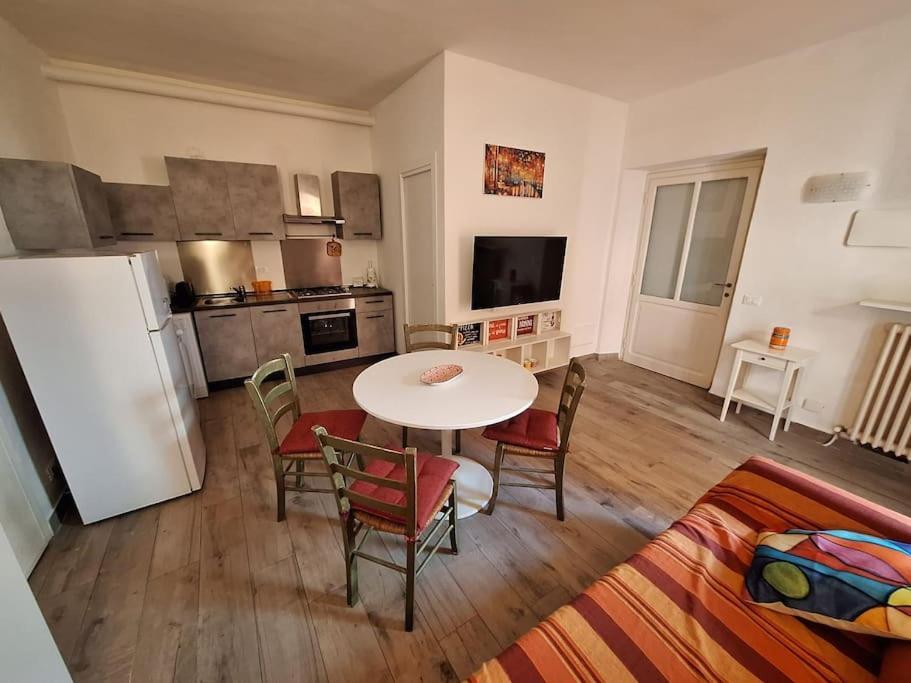 Casa Elisa Due Passi Dalla Torre Pendente Pisa Eksteriør bilde